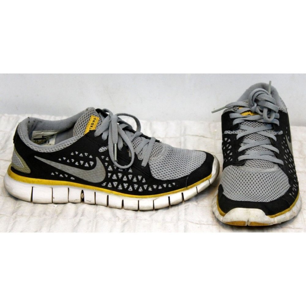 Nike LiveStrong Free Run Women's Running Athletic Shoes sz 7.5 Blue Grey Sport